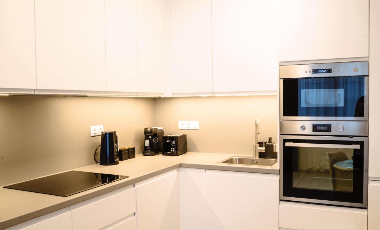 Tran Chien With Free Private Parking Appartement Prague