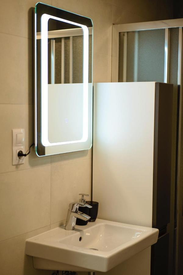 Appartement Tran Chien With Free Private Parking Prague